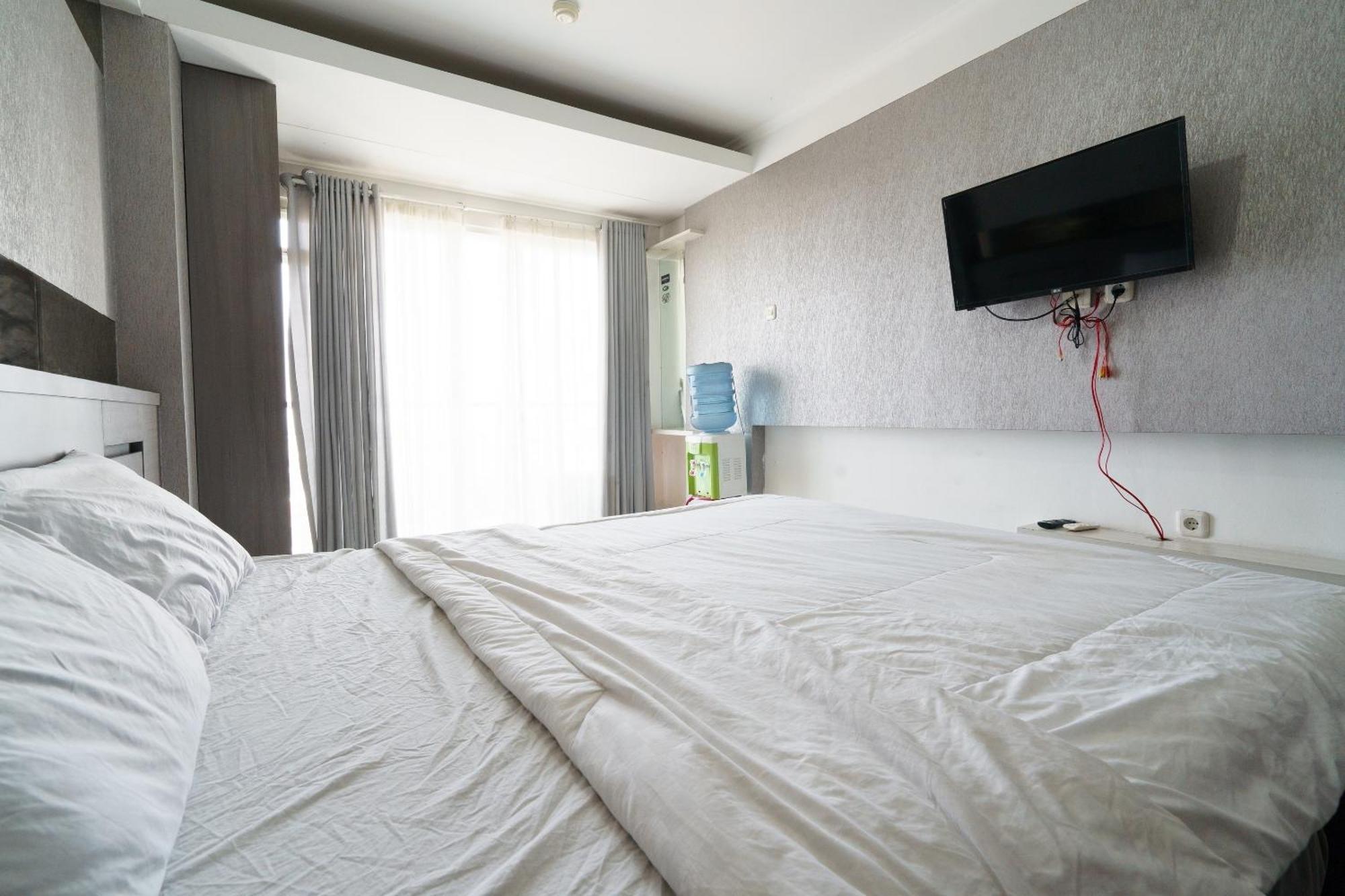 Oyo 94100 Gateway Pasteur Apartment By Ilyasa Bandung Exterior foto